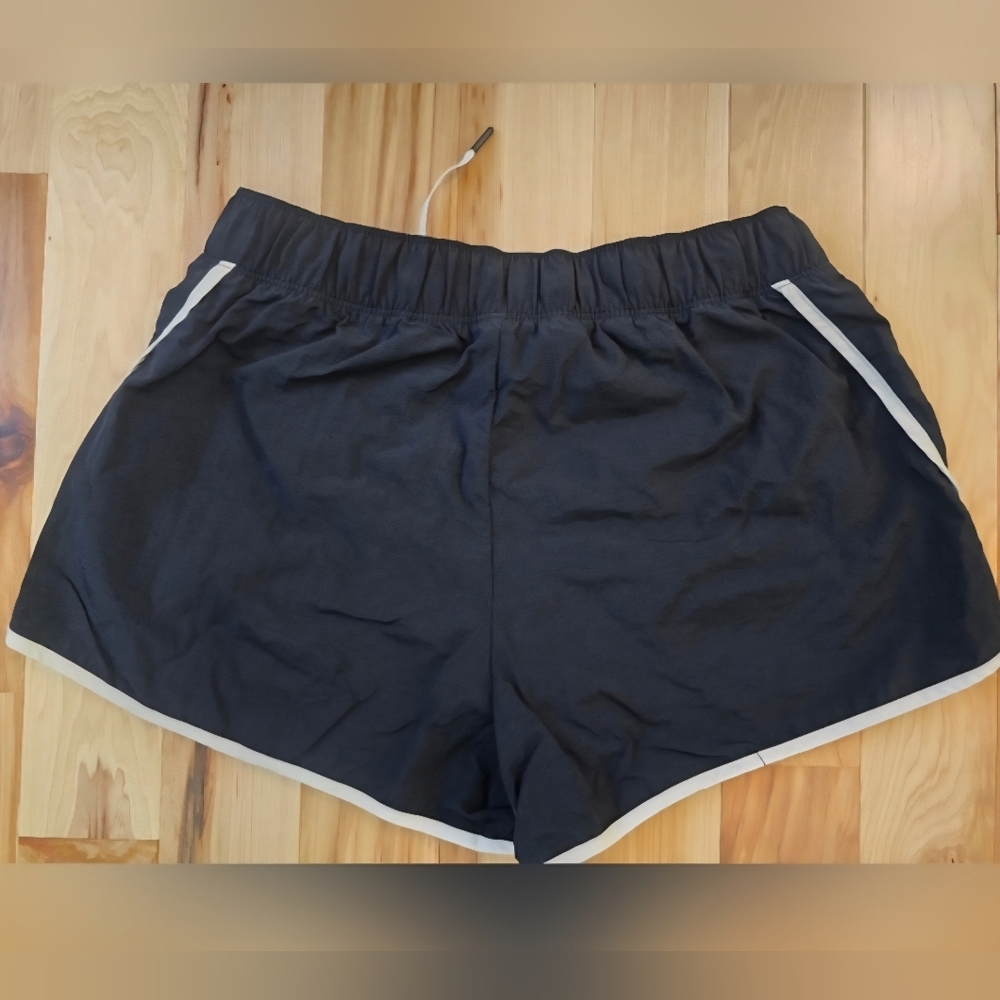 Bundle Of 4 Shorts All Size S - Nike, Old Navy, Apana, No Boundaries - Picture 3 of 10
